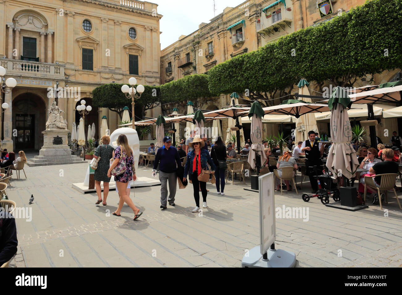 Street Scene, Trio ir Repubblika, Valletta, Malta Stockfoto