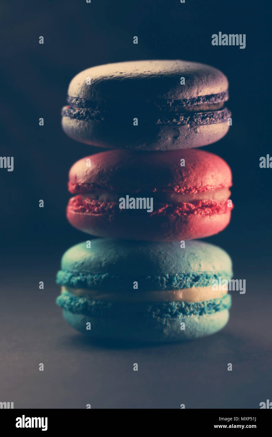 Schöne bunte Makronen essen Foto close up Stockfoto