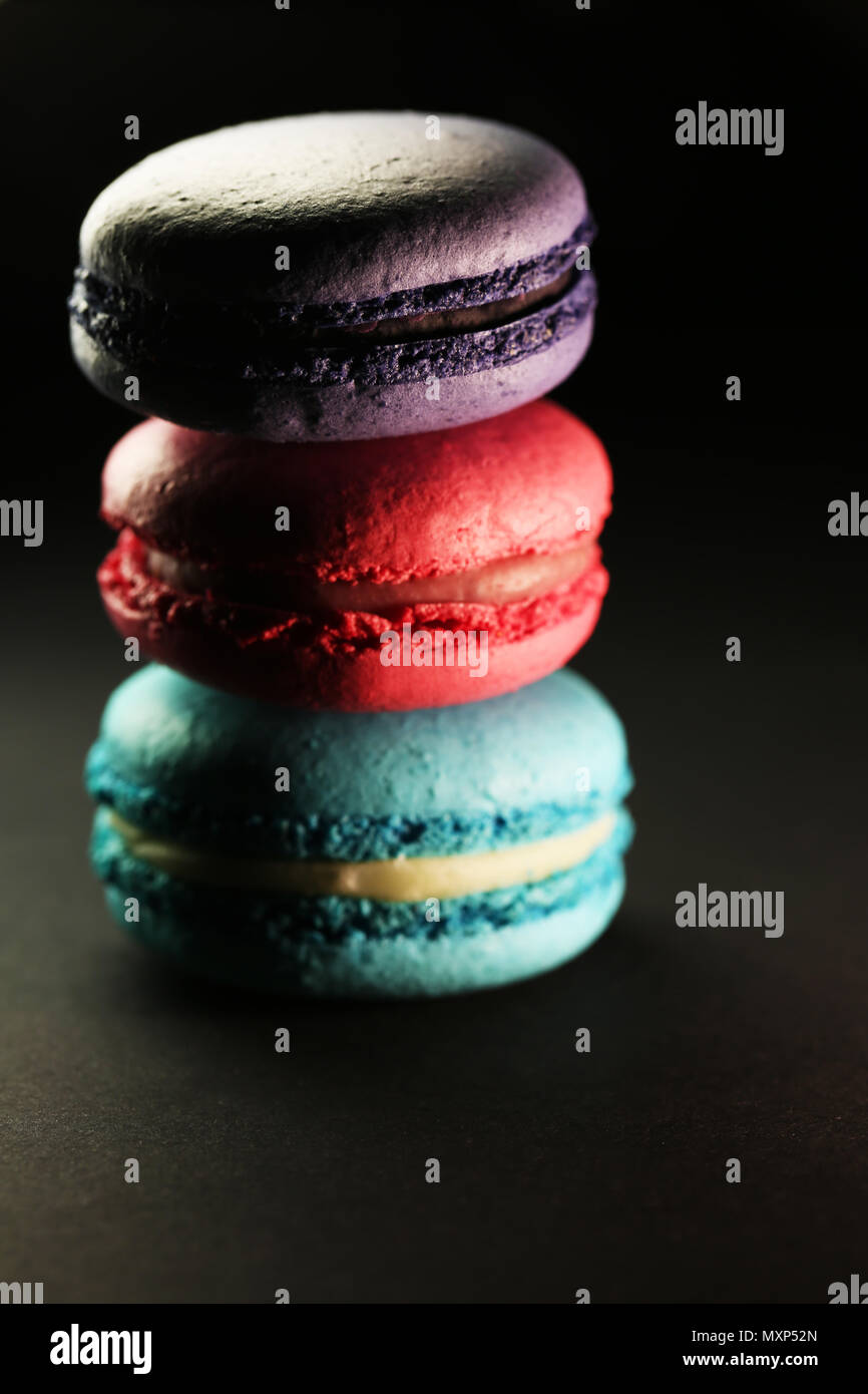 Schöne bunte Makronen essen Foto close up Stockfoto