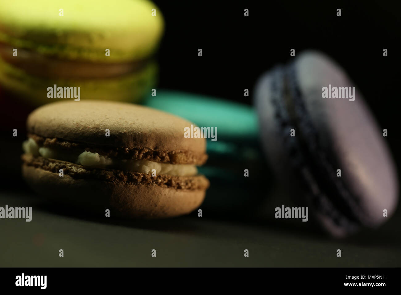 Schöne bunte Makronen essen Foto close up Stockfoto