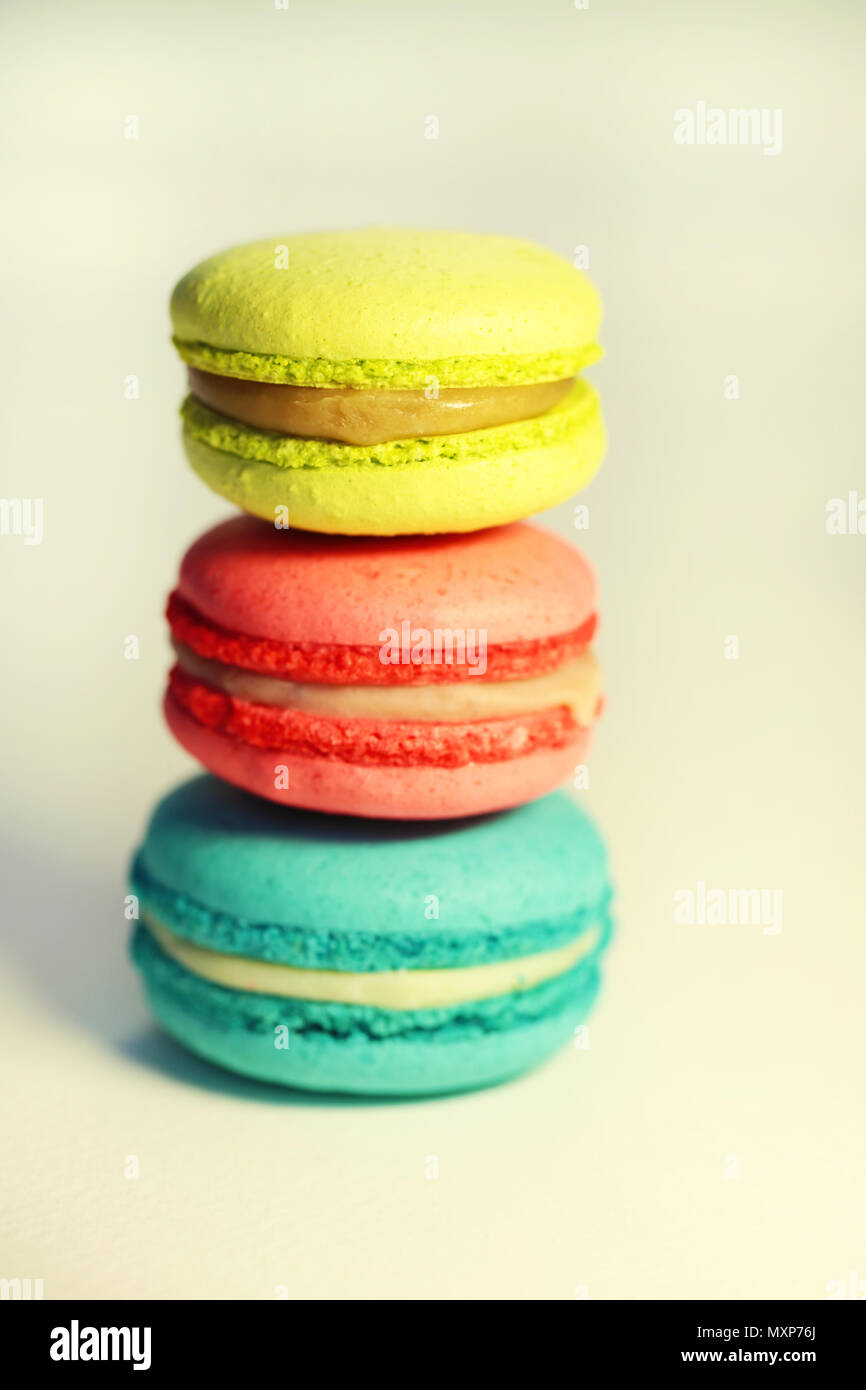 Schöne bunte Makronen essen Foto close up Stockfoto
