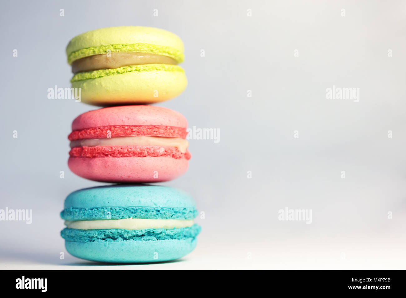 Schöne bunte Makronen essen Foto close up Stockfoto