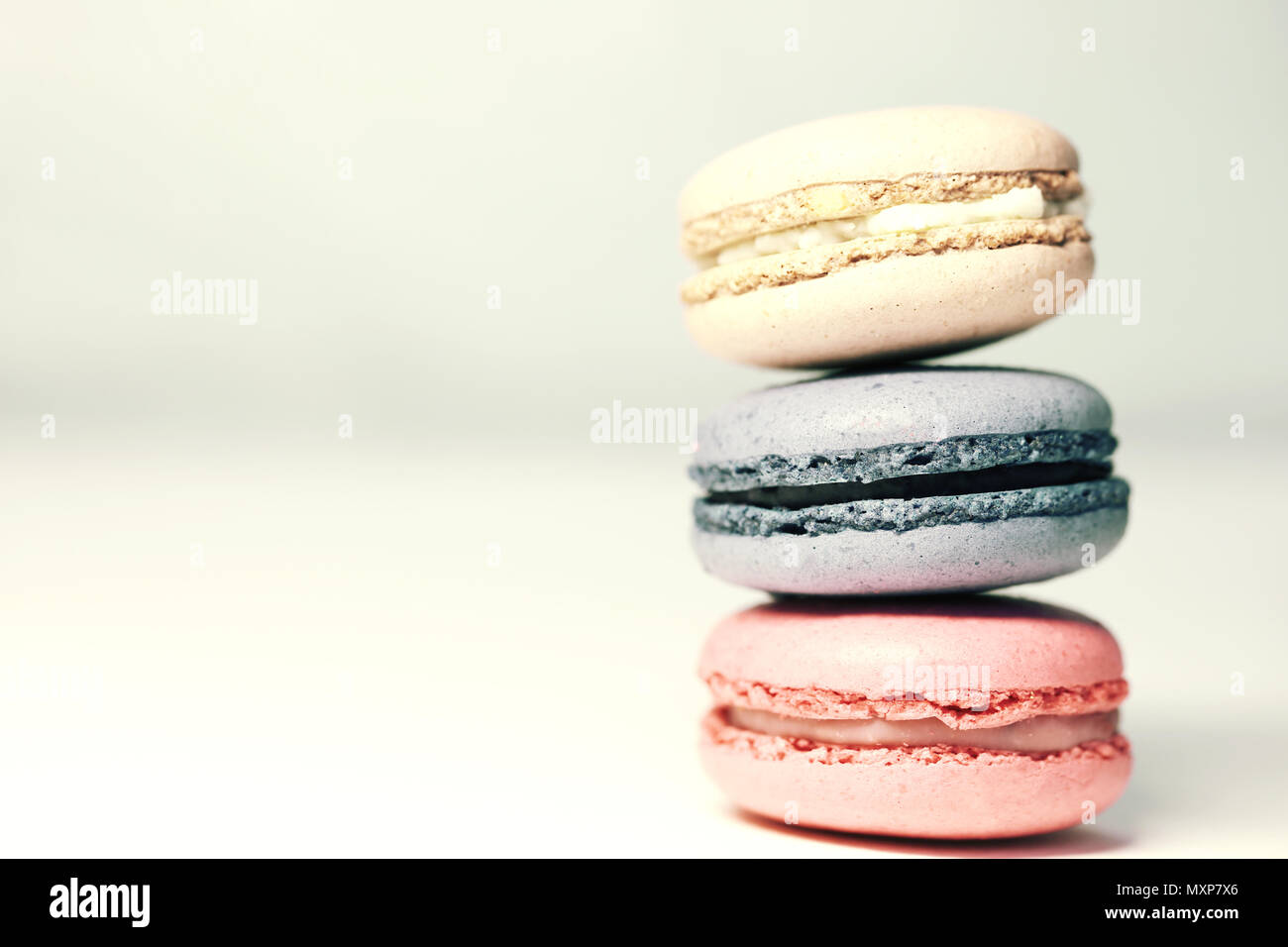 Schöne bunte Makronen essen Foto close up Stockfoto