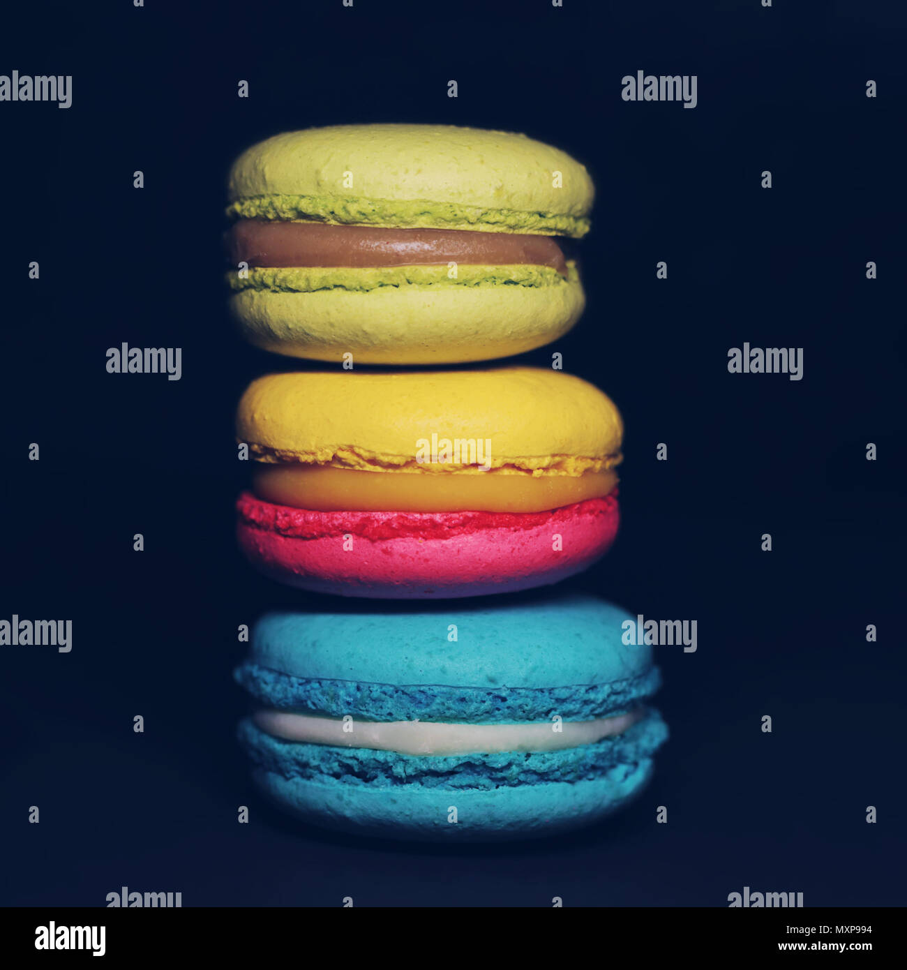 Schöne bunte Makronen essen Foto close up Stockfoto