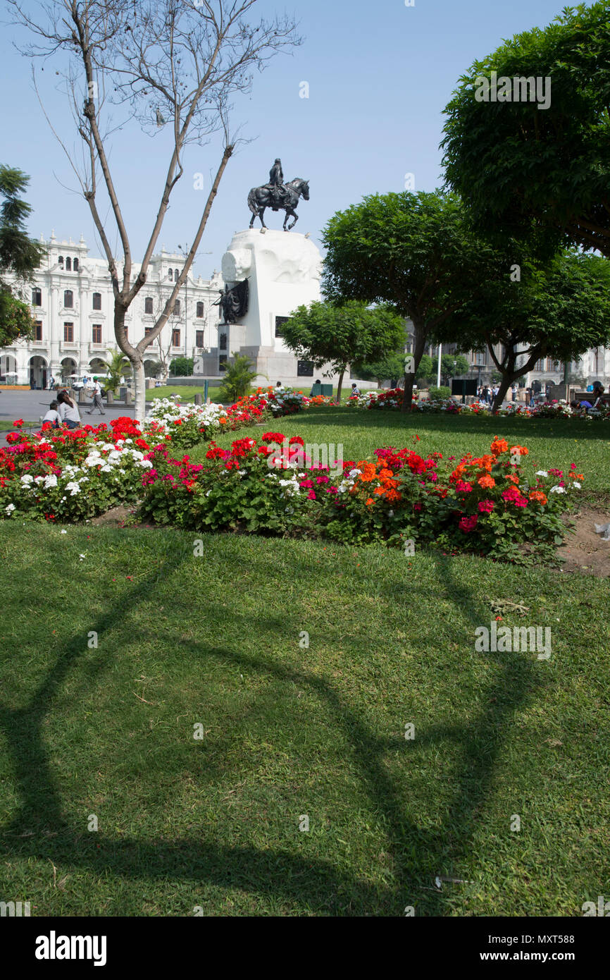 Plaza de San Martín und Denkmal für José de San Martín. Lima, Peru. Stockfoto