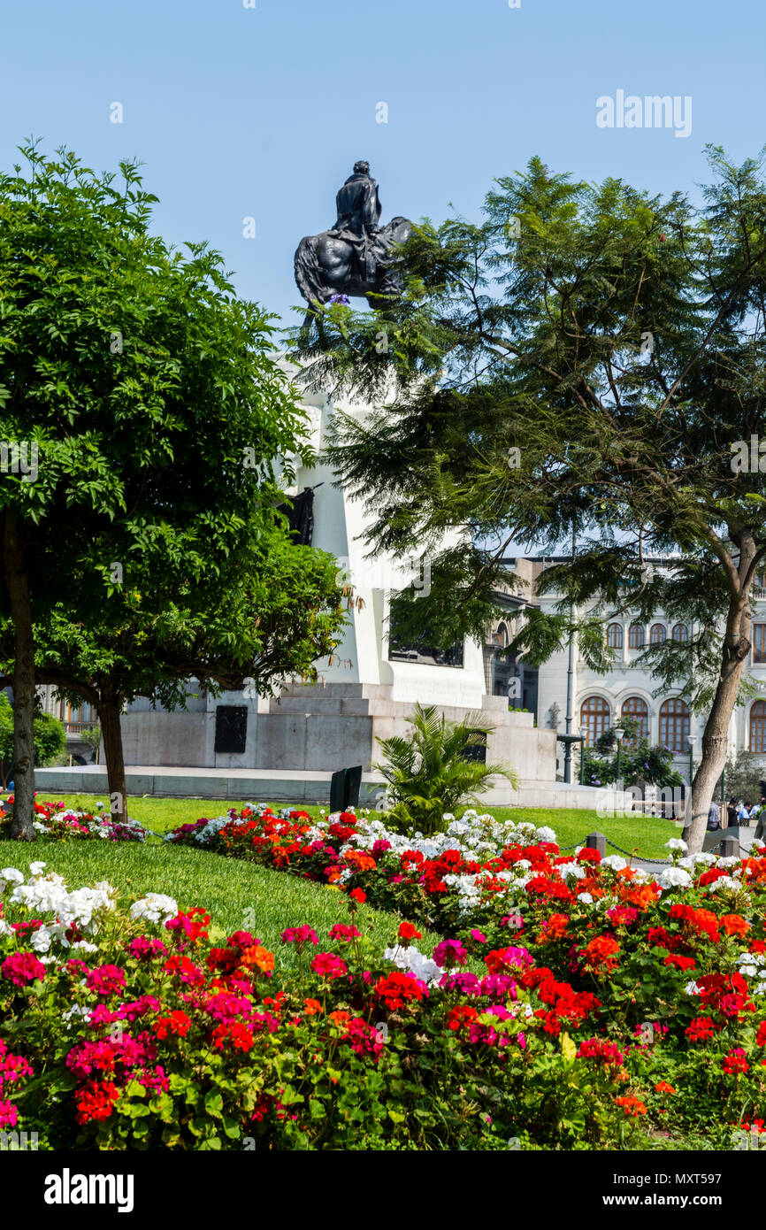 Plaza de San Martín und Denkmal für José de San Martín. Lima, Peru. Stockfoto