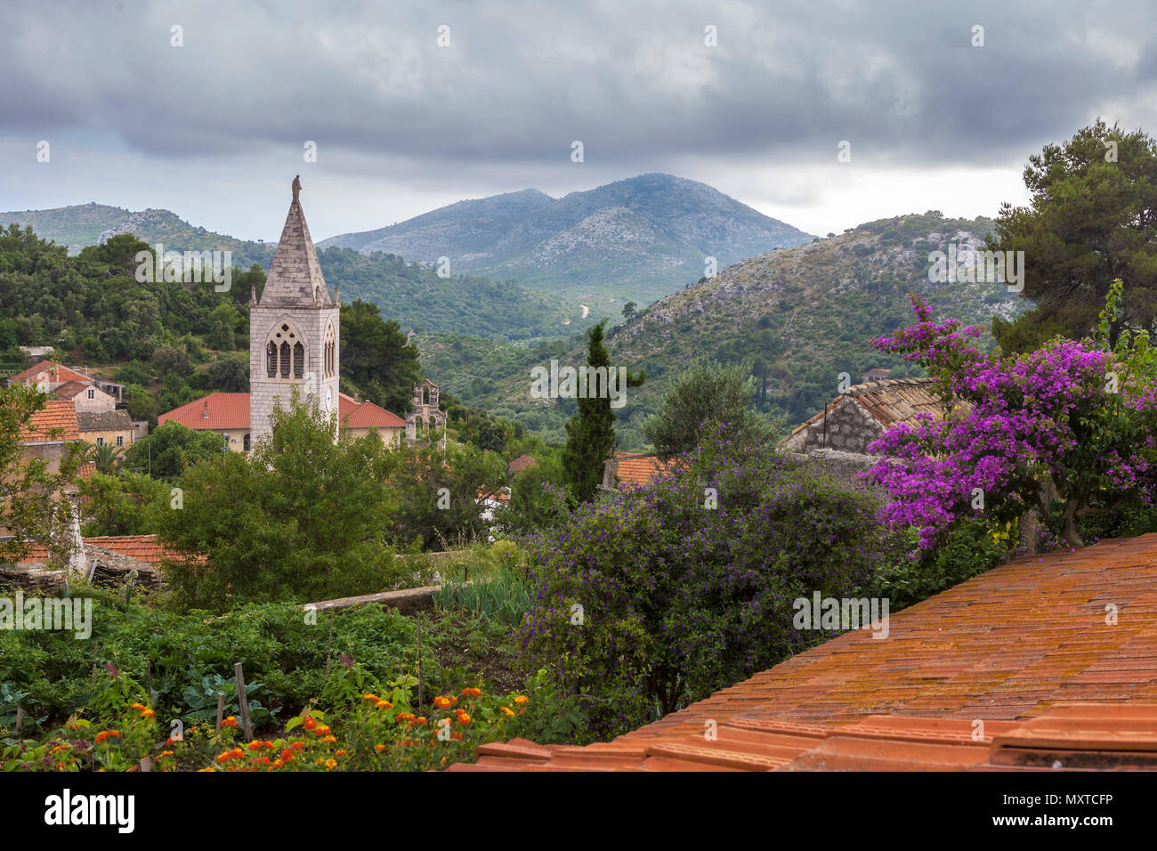 Die Stadt Lastovo auf der gleichnamigen Insel, Grafschaft Dubrovnik-Neretva, Kroatien Stockfoto
