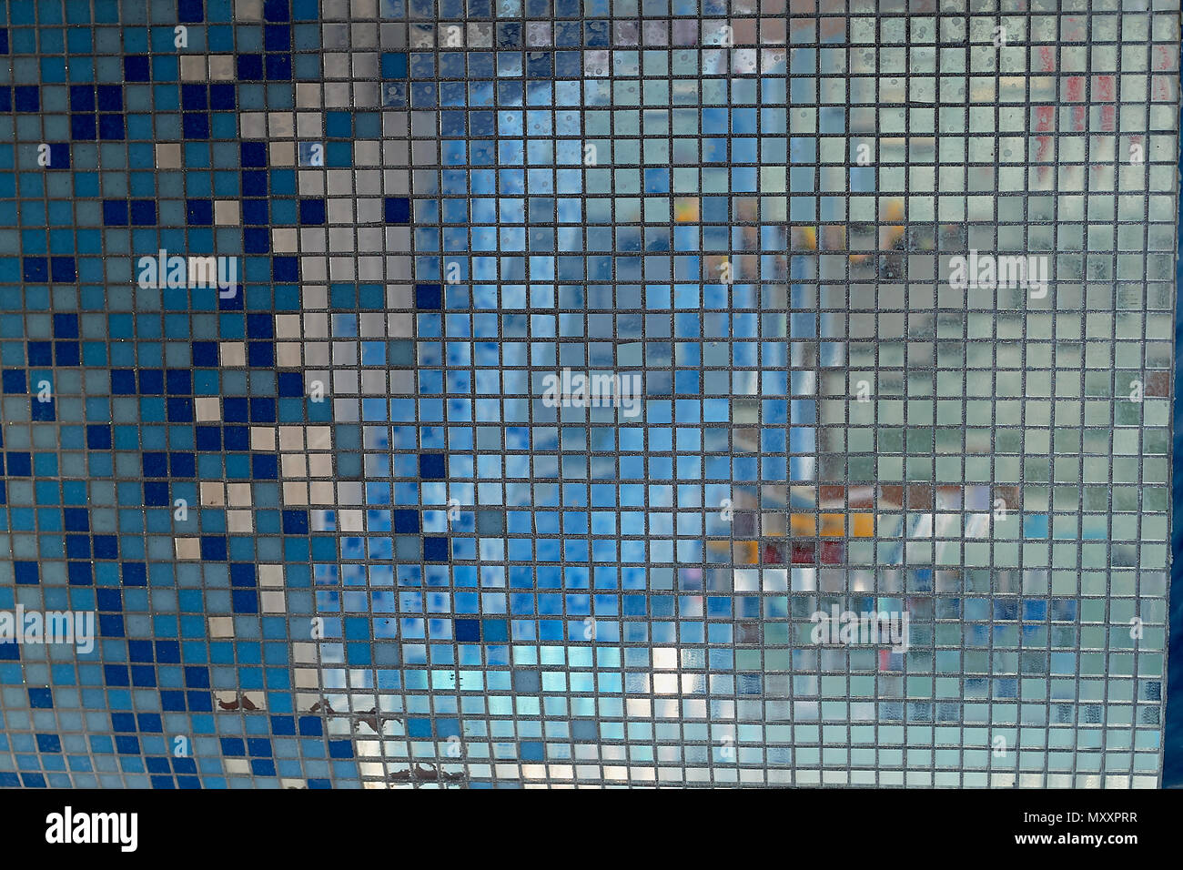 Spiegel Mosaik Stockfotos Und Bilder Kaufen Alamy