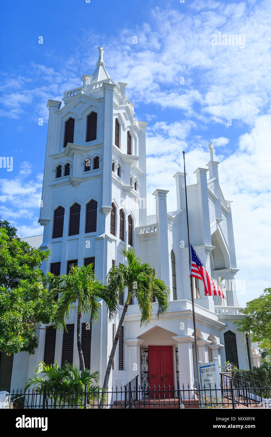 Flagge auf Halbmast Episcopol St Paul's Kirche in Key West, Florida Stockfoto