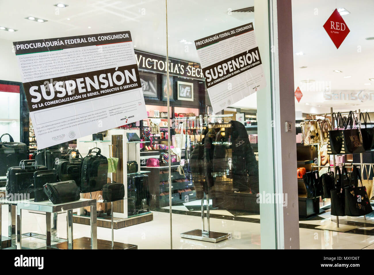 Mexico City, Hispanic, Benito Juárez International Airport MEX, Terminal Gate, Gepäckraum, Shopping Shopper Shopper Shop Shops Market Markets buying se Stockfoto