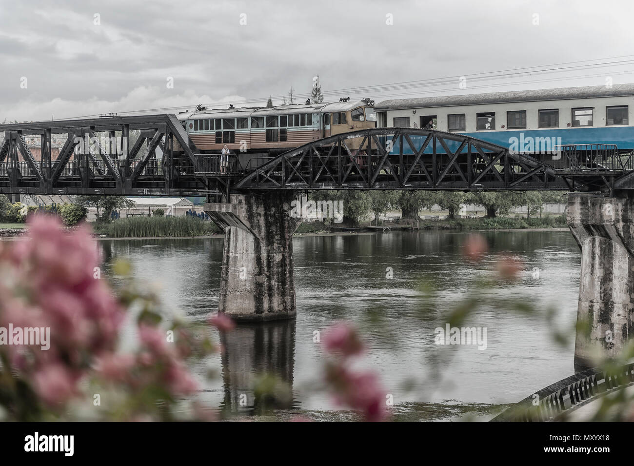 Brücke am Kwai Brücke oder Kanchanaburi, Thailand Stockfoto