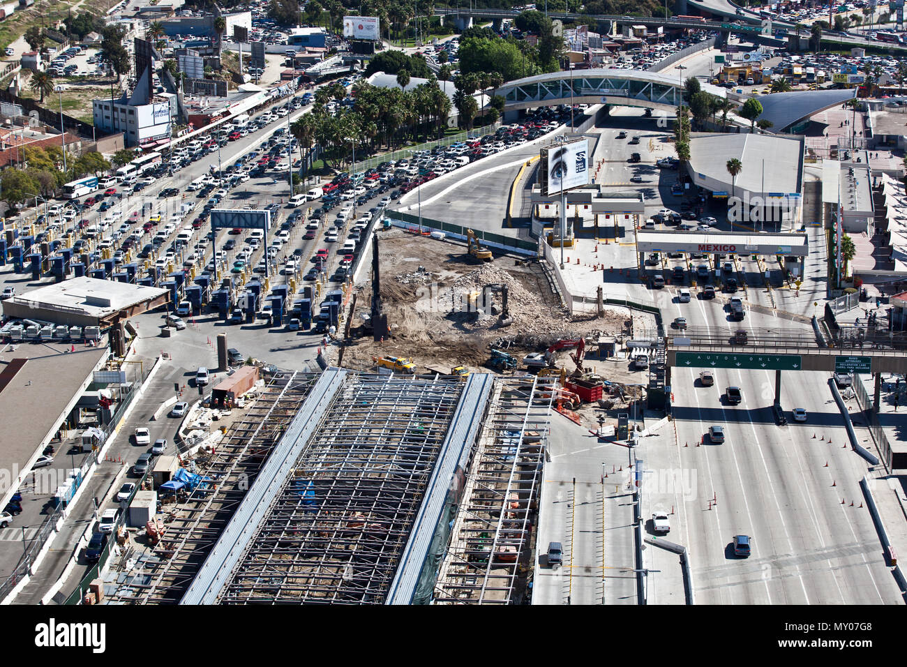 Grenzverkehr an der San Ysidro primäre Einfuhrhafen. Stockfoto