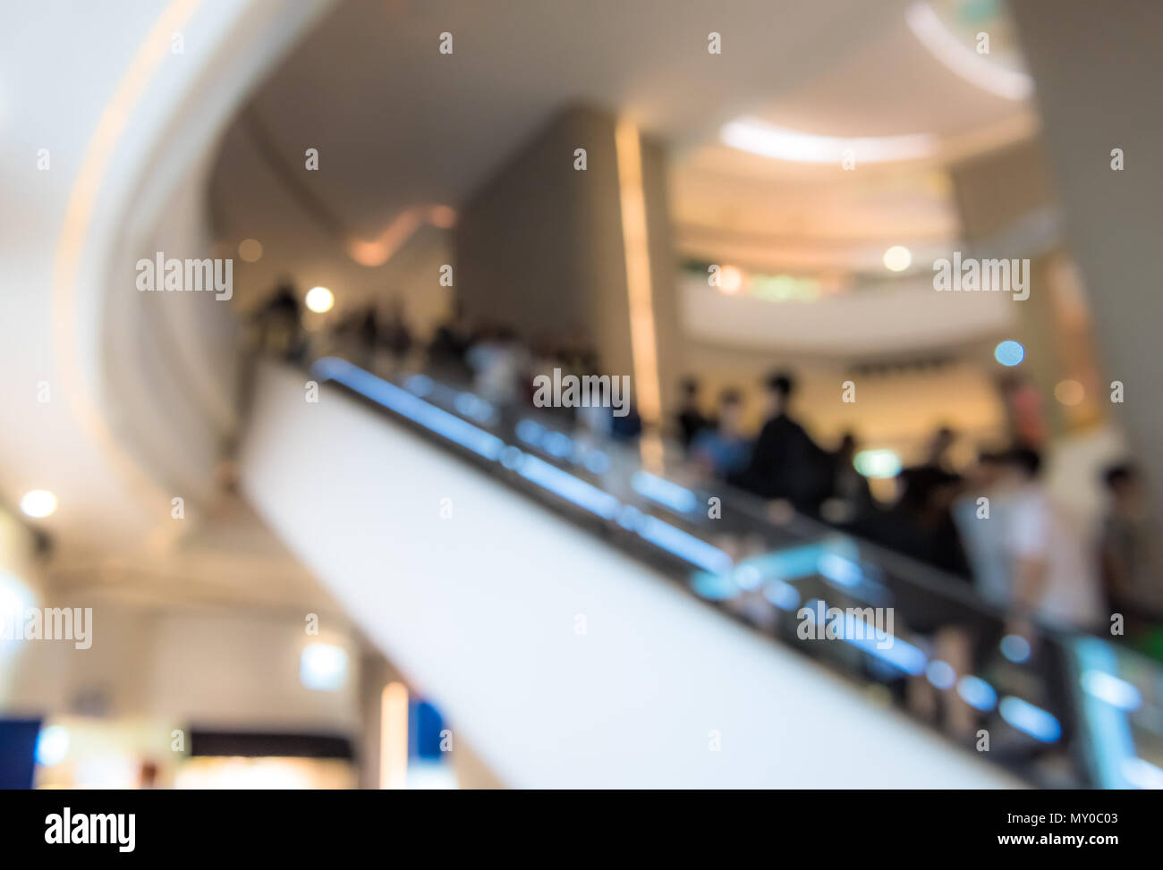 Defokussiertem Hintergrund Bild der Shopping Mall Stockfoto