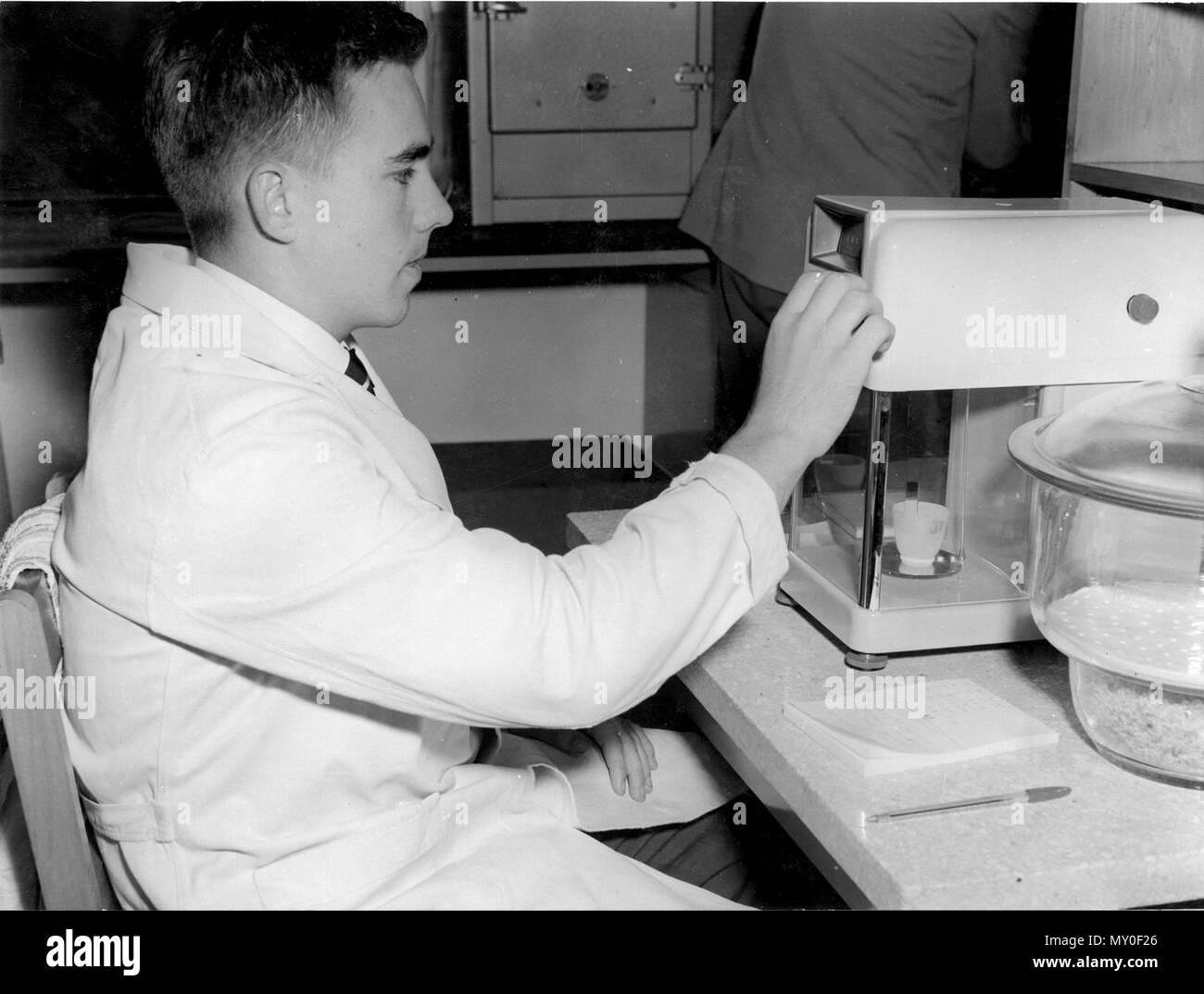 Prüfgeräte an der Luftverschmutzung Testing Laboratory an der Universität. Stockfoto