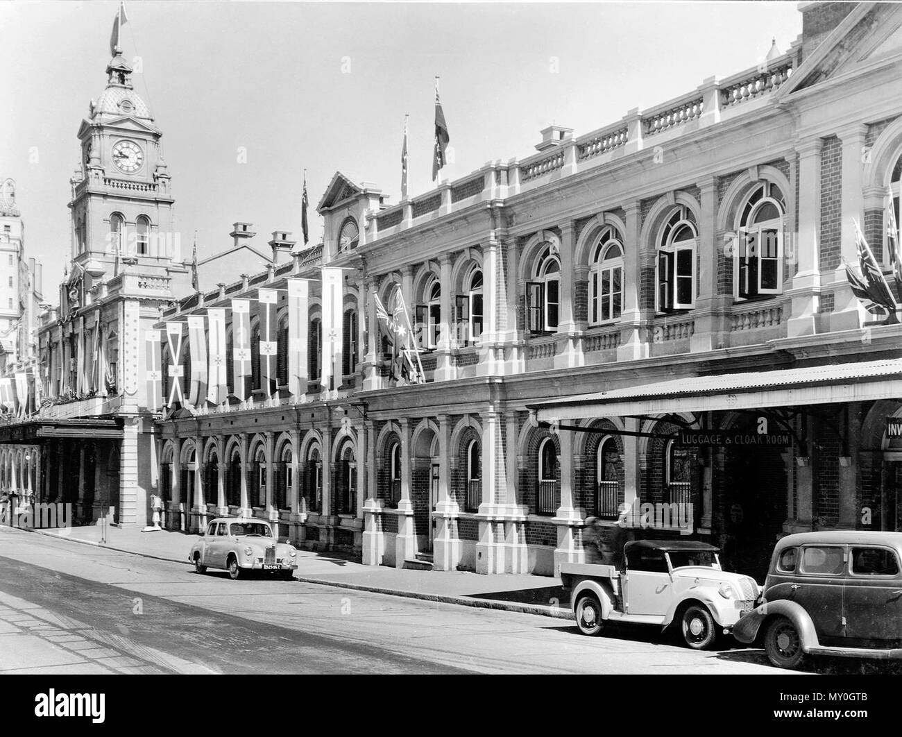 Hauptbahnhof, Brisbane, März 1954. Für die Royal Tour 1954 von Königin Elizabeth II. und SEINE KÖNIGLICHE HOHEIT, Herzog von Edinburgh eingerichtet. Stockfoto