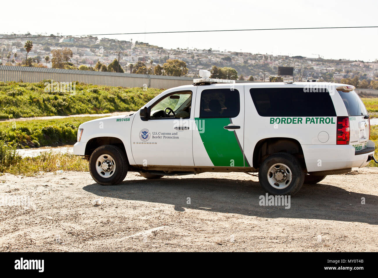 BP SUV beobachten die Grenze in der Nähe von San Diego Stockfoto