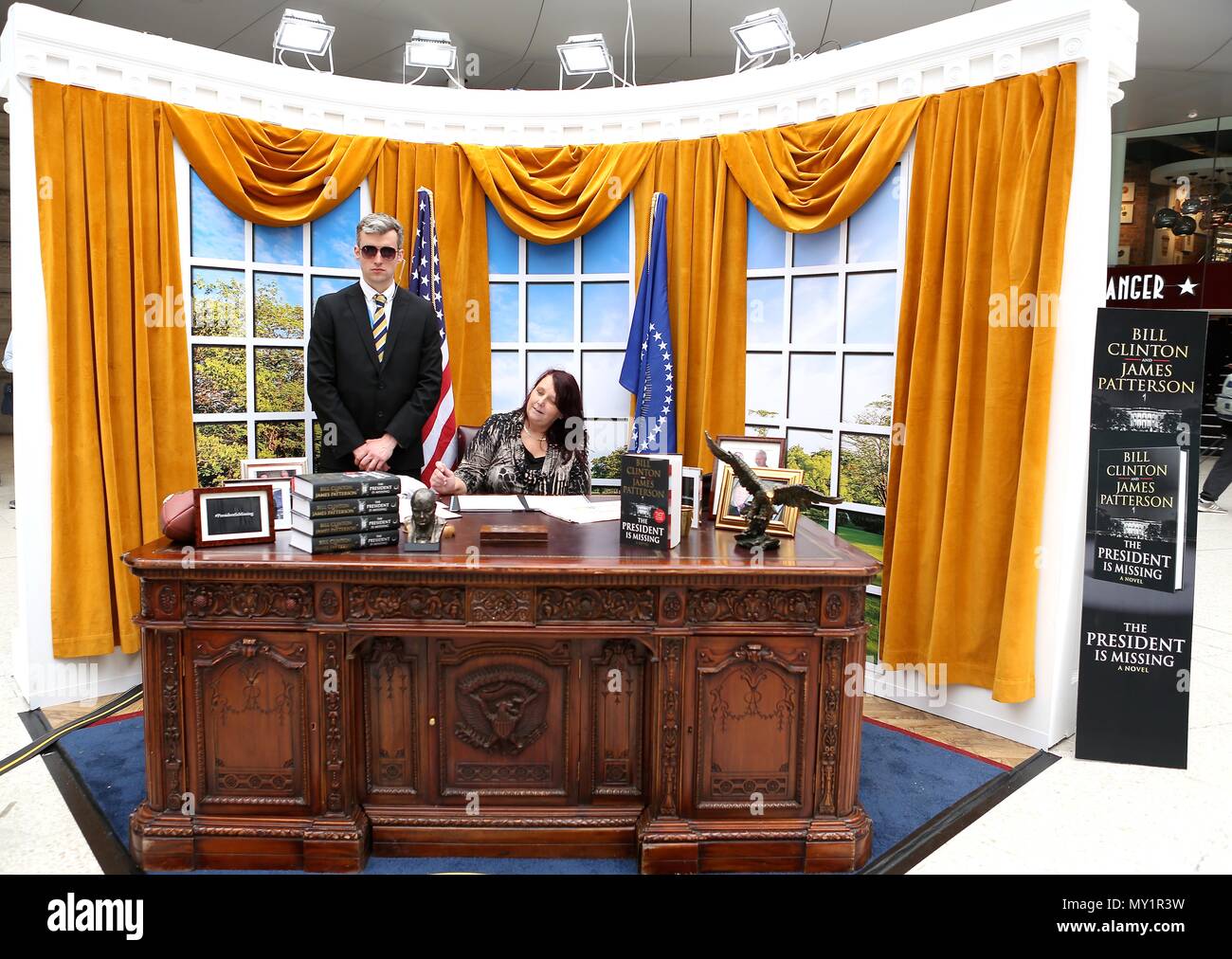 Oval Office kommt nach Waterloo mit freundlicher Genehmigung von PRH/der Buchhändler Stockfoto