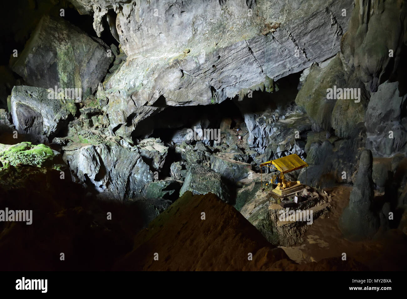 Innenseite der Phu Kham Höhle in Vang Vieng, Lao Stockfoto