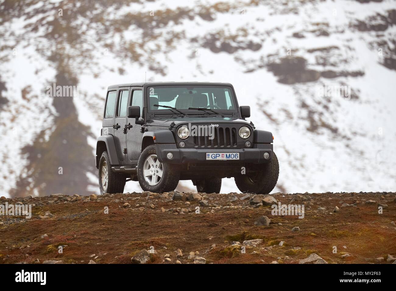 Jeep Wrangler auf isländischen Gelände Stockfoto