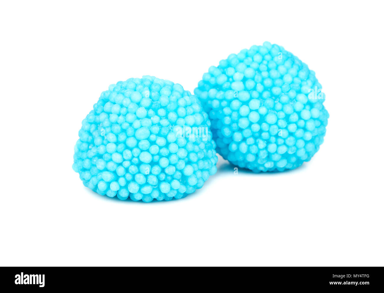 Zwei köstliche Blue Berry jelly Candy auf weißem Hintergrund Stockfoto