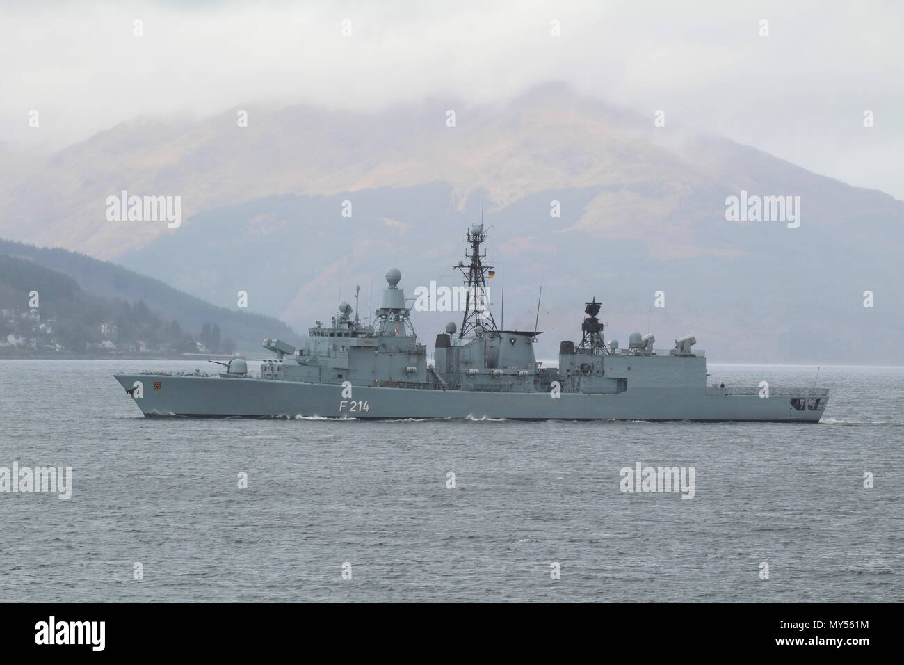 F122 bremen klasse -Fotos und -Bildmaterial in hoher Auflösung – Alamy