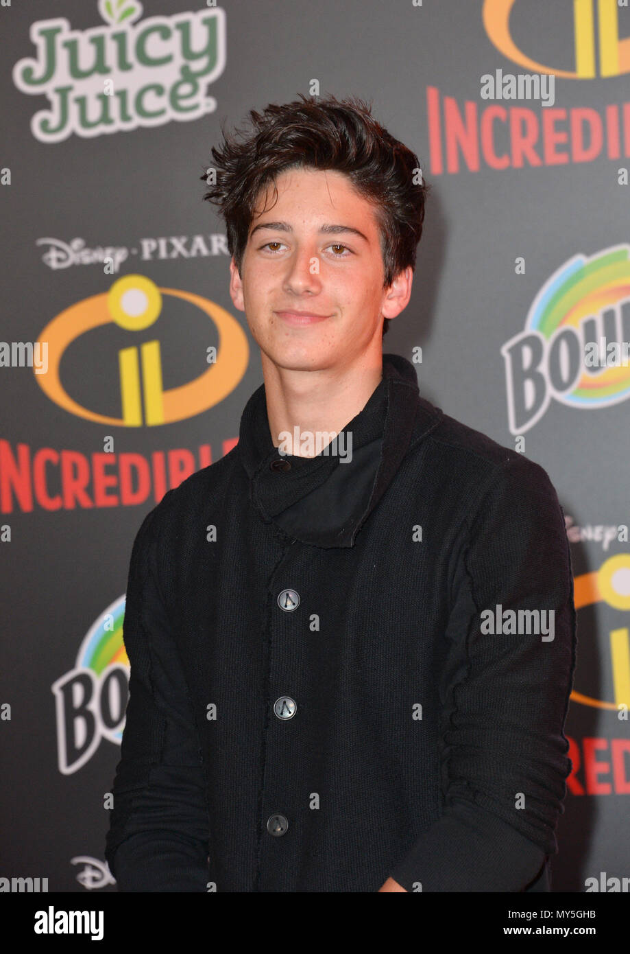 Filme Und Serien Von Milo Manheim