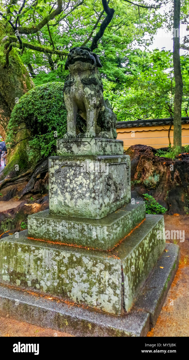 Fukuoka, Fukuoka, China. 6. Juni, 2018. Dazaifu Tenman-gÃ…Â" ist ein Shintō-Schrein in Dazaifu in der Präfektur Fukuoka, Japan. Es ist über das Grab von Sugawara no Michizane (845ââ'¬ 903) erbaut und ist eines der wichtigsten Heiligtümer zu Tenjin, vergöttert Form der Michizane gewidmet. Credit: SIPA Asien/ZUMA Draht/Alamy leben Nachrichten Stockfoto