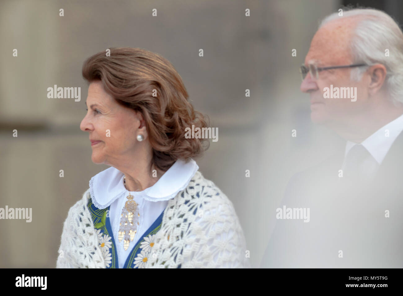 Stockholm, Schweden. 6. Juni, 2018. Schwedische Nationalfeiertag mit König Carl XVI. und Königin Silvia an der cermony Eröffnung Stockholmer Schloss für die Öffentlichkeit. Quelle: Stefan Holm/Alamy leben Nachrichten Stockfoto