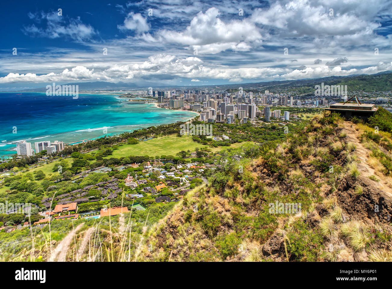 Panorama Blick über Honolulu vom Diamond Head auf Oahu, Hawaii Stockfoto