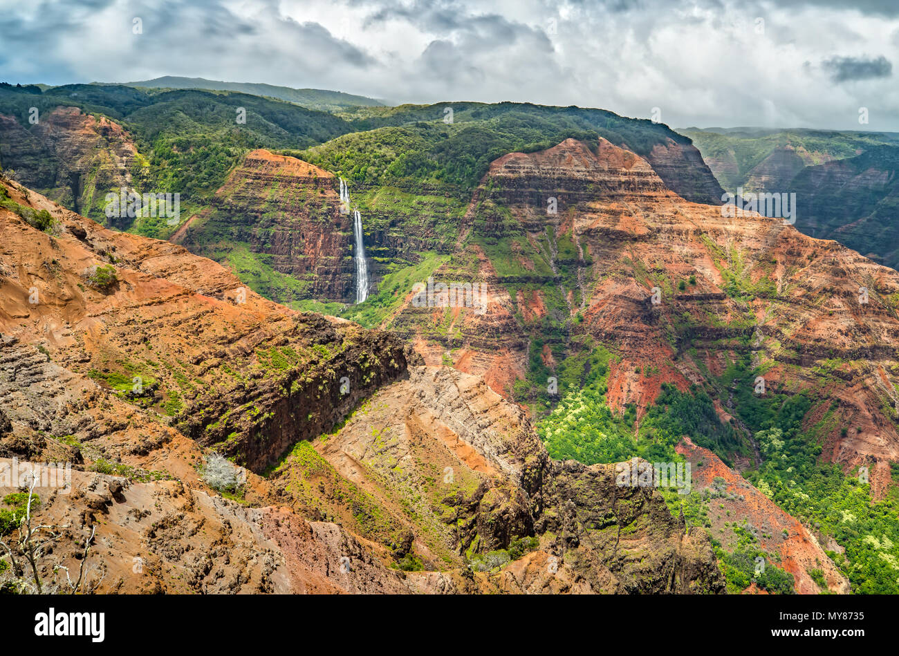 Waipoo fällt in Waimea Canyon, Kauia, Hawaii Stockfoto