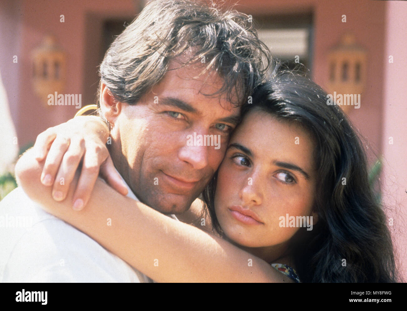 Gerahmte 1992 A&E Television Networks mini Serie mit Timothy Dalton und Penélope Cruz Stockfoto