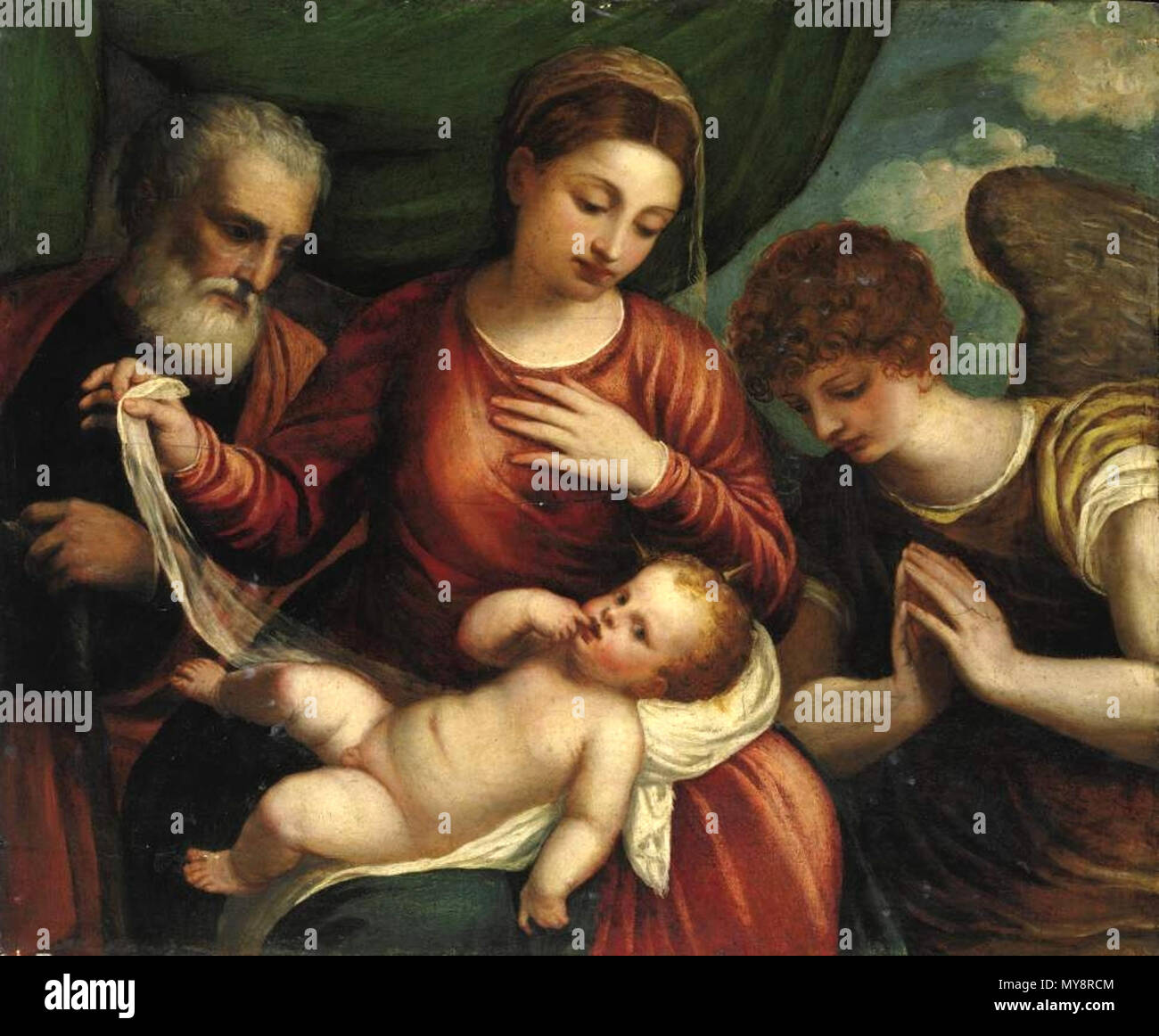 . Englisch: Öl Gemälde der Heiligen Familie mit einem Engel, C. 1540. Tuch der Ehre hinter der Jungfrau Maria. Baby Jesus mit kleinen Nimbus. Geschehen in Polidoro ist Stil, welche sehr ähnlich zu Tizian. Er kann in Tizians Werkstatt um die Zeit eingestellt worden sein, dass er die Malerei tat. ca. 1540. Polidoro da Lanciano (1515-1565) 428 Polidoro da lanciano Heilige Familie mit Engel Stockfoto