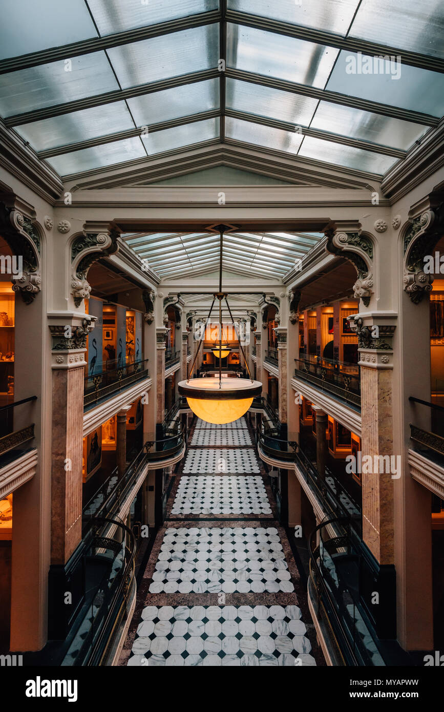 Korridor der Luce Stiftung Zentrum für amerikanische Kunst, am Smithsonian American Art Museum in Washington, DC. Stockfoto