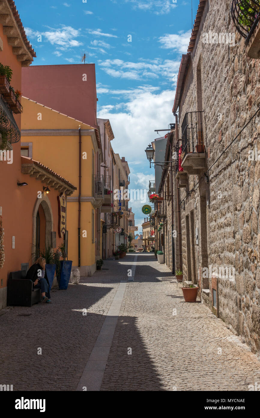 Straßen der Altstadt von Olbia, Sardinien Stockfoto