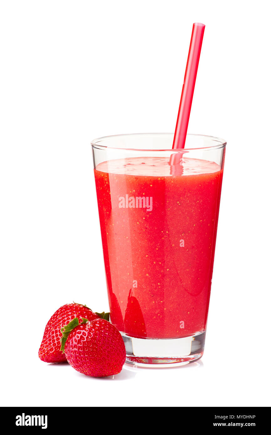 Glas mit Erdbeer Smoothie und trinken Stroh auf Weiß Stockfoto