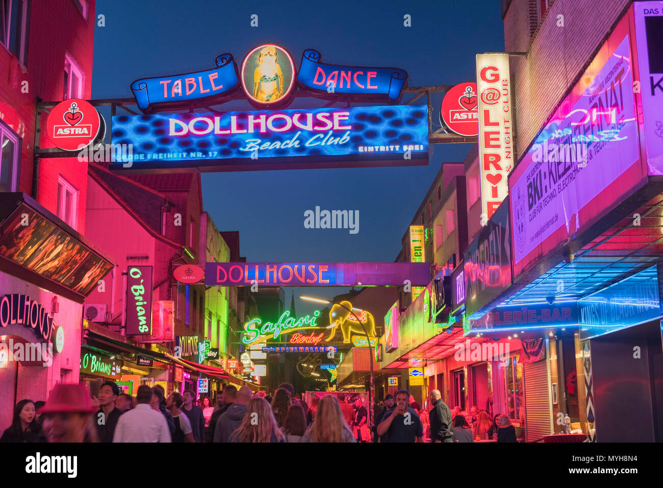 Leuchtreklamen Große Freiheit Reeperbahn St. Pauli Hamburg Deutschland