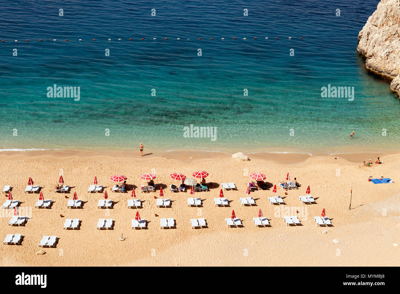 Kaputaş Strand ist ein kleiner Strand zwischen Kaş und Kalkan in Antalya, im Südwesten der Türkei. Stockfoto