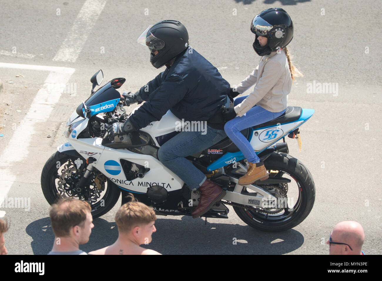 Motorradfahrer aus ganz Europa treffen sich in Hastings feiert 40 Jahre des legendären Mayday laufen auf der Bike 1066. Großbritanniens größte kostenlose-zu-besuchen Motorrad Festival, Mayday Bank Holiday Wochenende 2018 Mit: Atmosphäre, wo: East Sussex, England, Großbritannien Wann: 07. Mai 2018 Credit: Wheatley/WANN Stockfoto