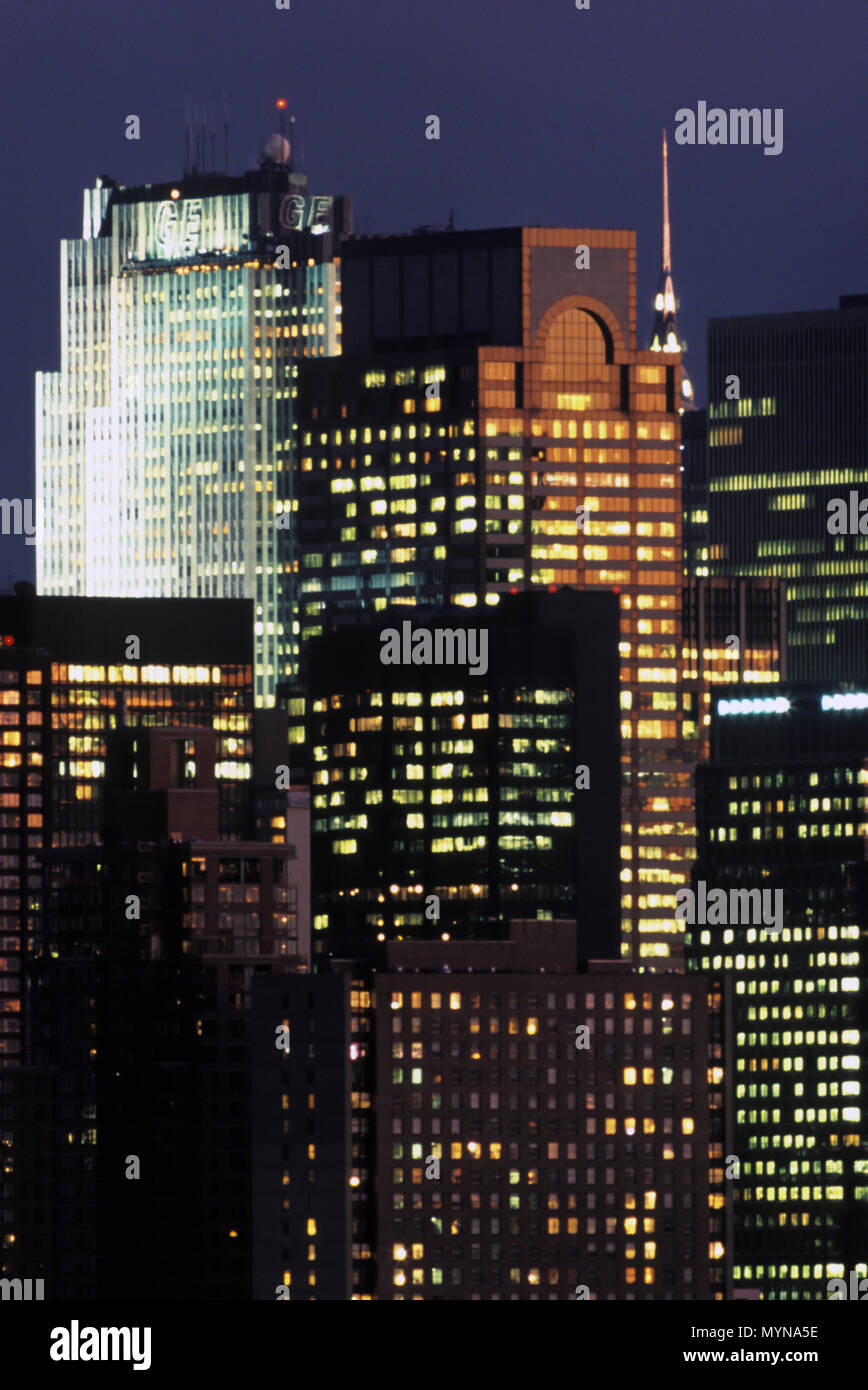 1992 historische Wolkenkratzer in MIDTOWN MANHATTAN, NEW YORK CITY, USA Stockfoto