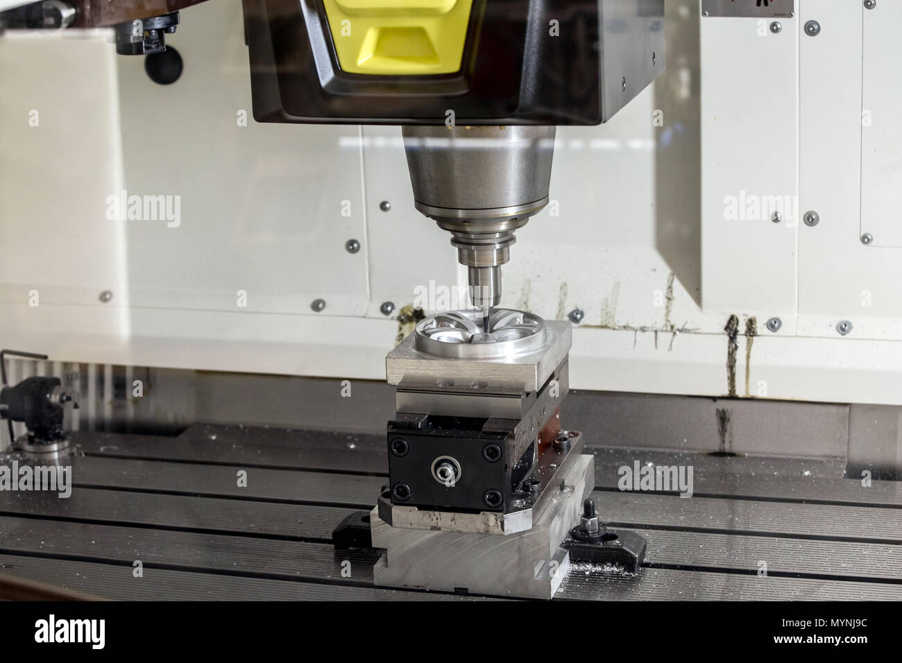 CNC vertikales Bearbeitungszentrum Stockfoto