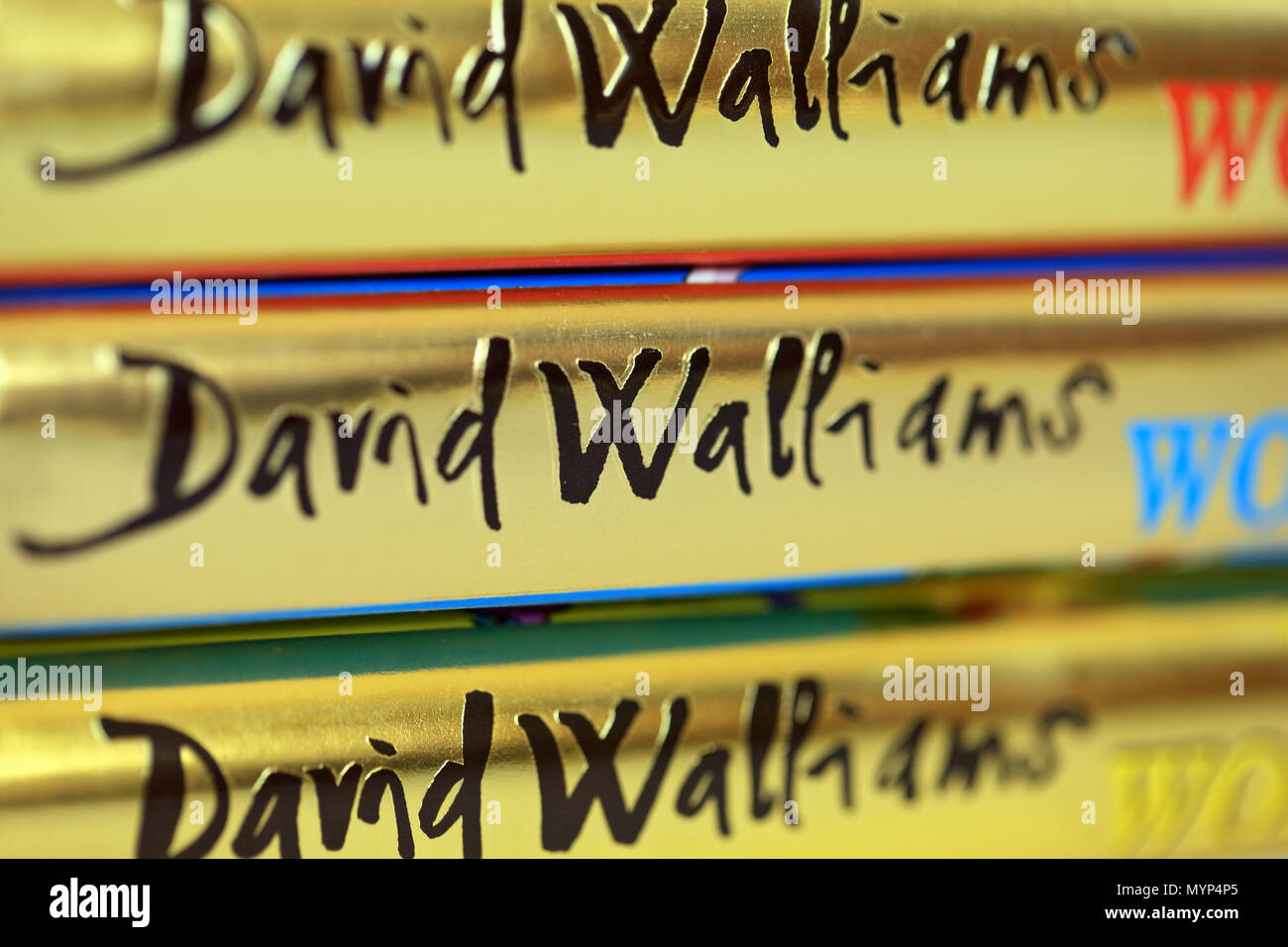 David Walliams name auf dem Buchrücken Kinderbücher Stockfoto