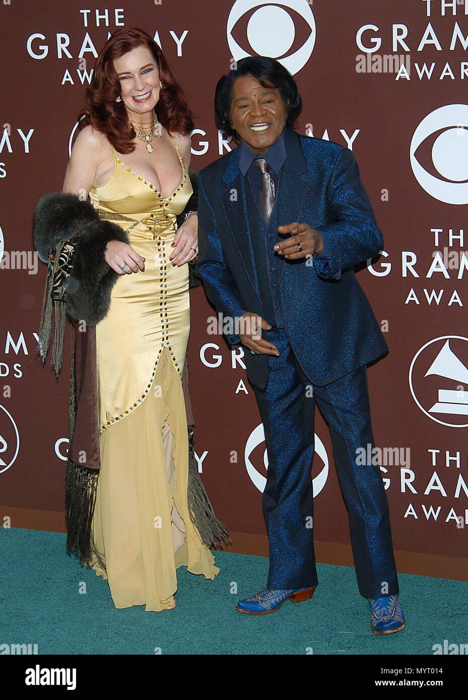 James Brown am 47. jährlichen Grammy Awards im Staples Center in Los Angeles. 13. Februar 2005. BrownJames 53 Veranstaltung in Hollywood Leben - Kalifornien, Red Carpet Event, USA, Filmindustrie, Prominente, Fotografie, Bestof, Kunst, Kultur und Unterhaltung, prominente Mode, Besten, Hollywood Leben, Event in Hollywood Leben - Kalifornien, Roter Teppich und backstage, Musik Prominente, Topix, Paar, Familie (Mann und Frau) und Kids - Kinder, Brüder und Schwestern anfrage tsuni@Gamma-USA.com, Kredit Tsuni/USA, 2006 bis 2009 Stockfoto