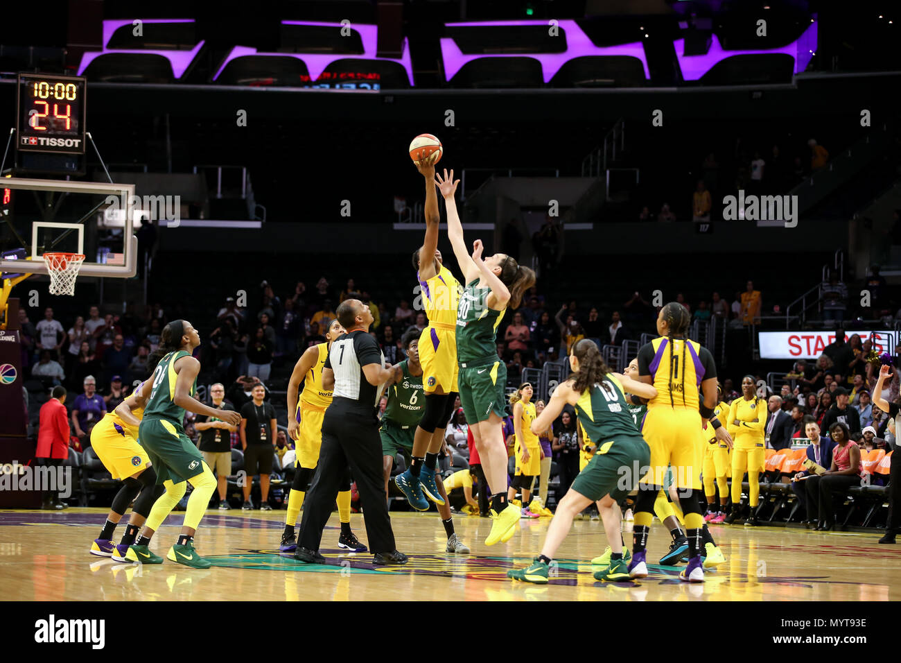 WNBA 2018: Seattle Storm vs Los Angeles spiel Funken an Staples Center in Los Angeles, Ca am 7. Juni 2018. (Foto durch Jevone Moore) Stockfoto