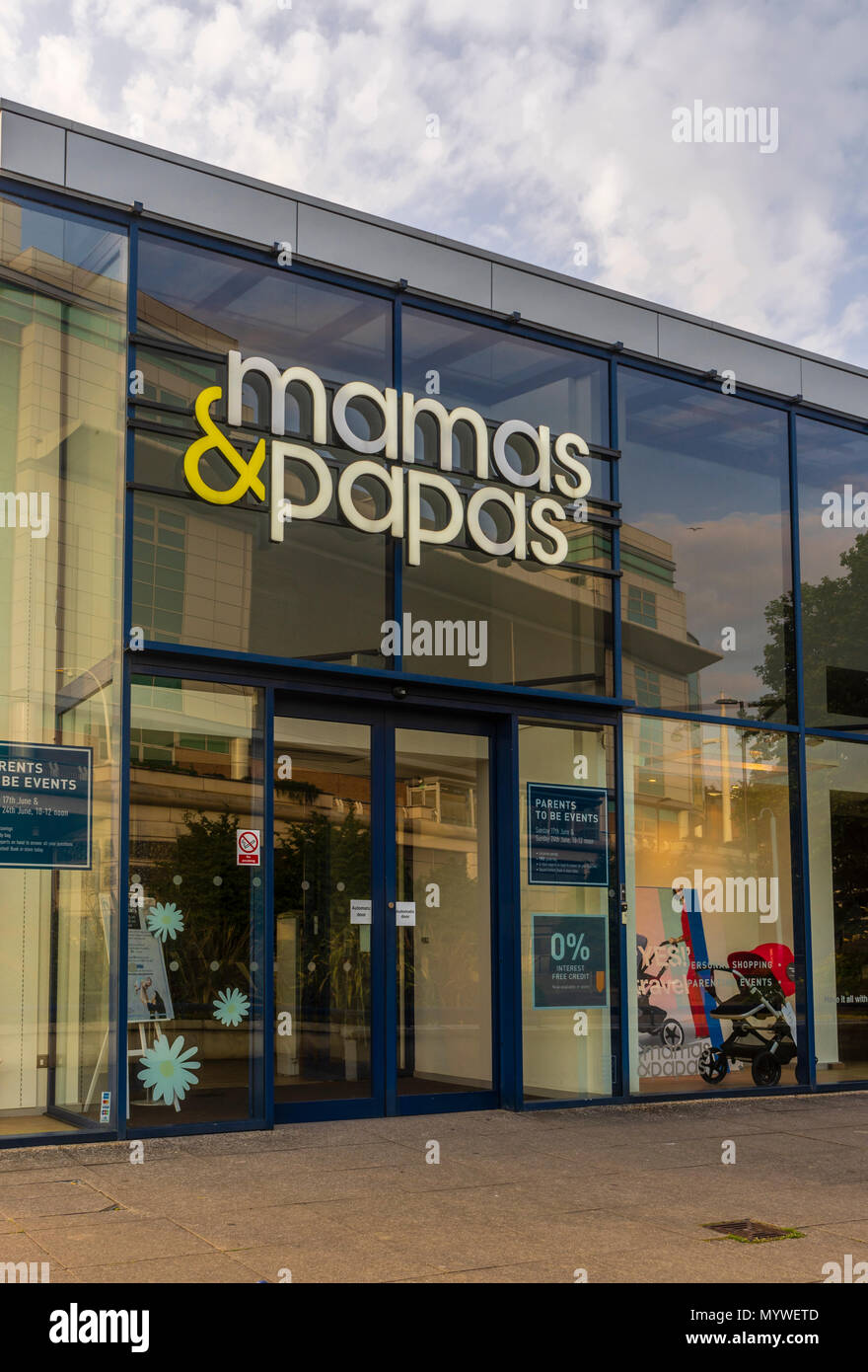 Shop Fassade eines Mamas und Papas Einzelhandelsgeschäft in Southampton, Großbritannien Stockfoto