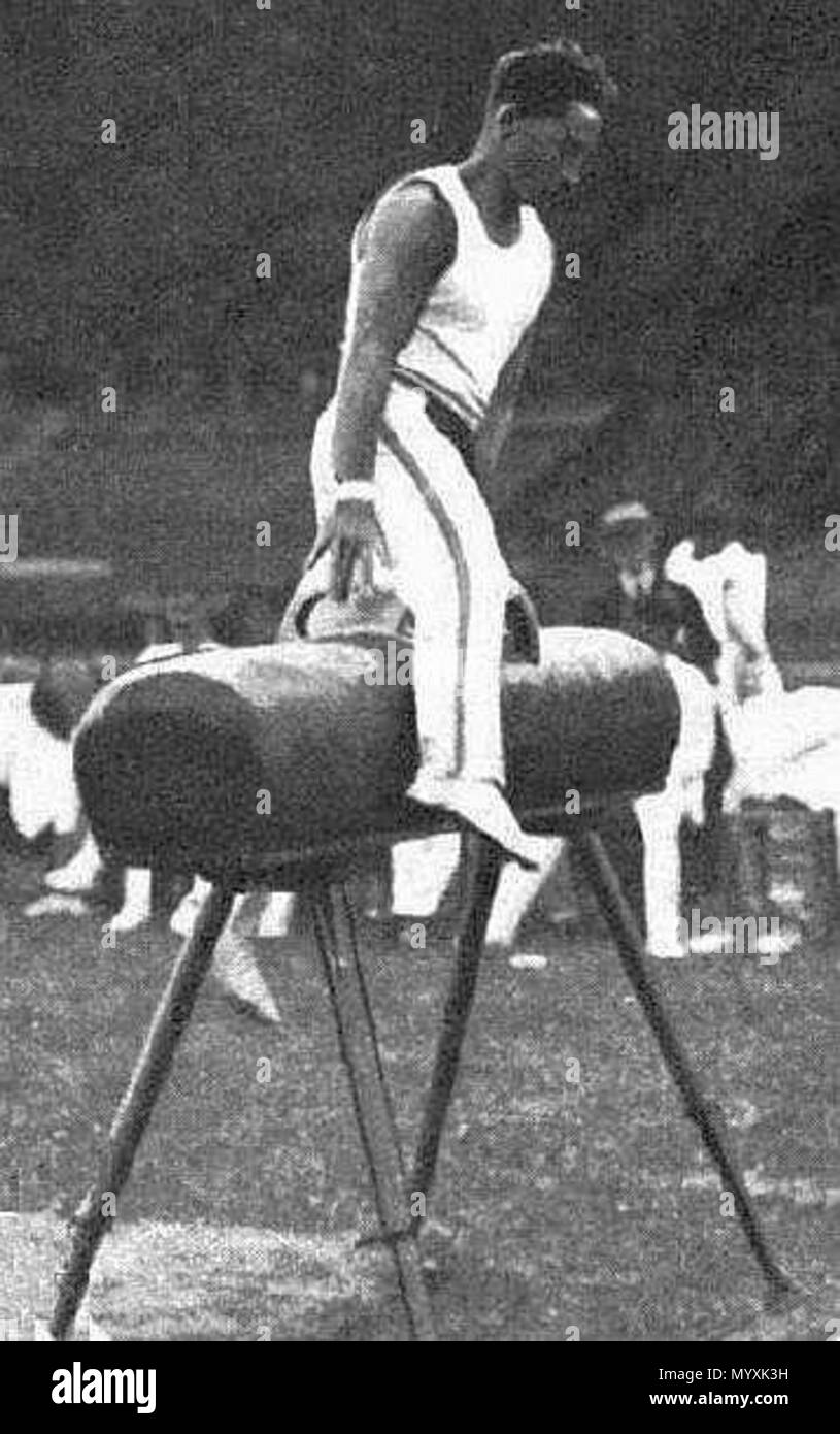 35 François Gangloff Au Cheval d'Arçon (JO de 1924) Stockfoto 35 François Gangloff Au Cheval d'Arçon (JO de 1924) Stockfoto
