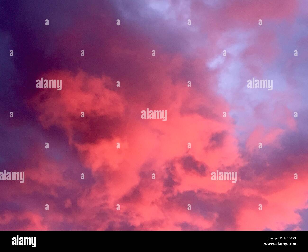 Southport, England. 3. September 2015. Großbritannien Wetter Spätsommer Abend Wolkenbildung über Southport UK Credit: Cernan Elias / StockimoNews/Alamy Live News Stockfoto