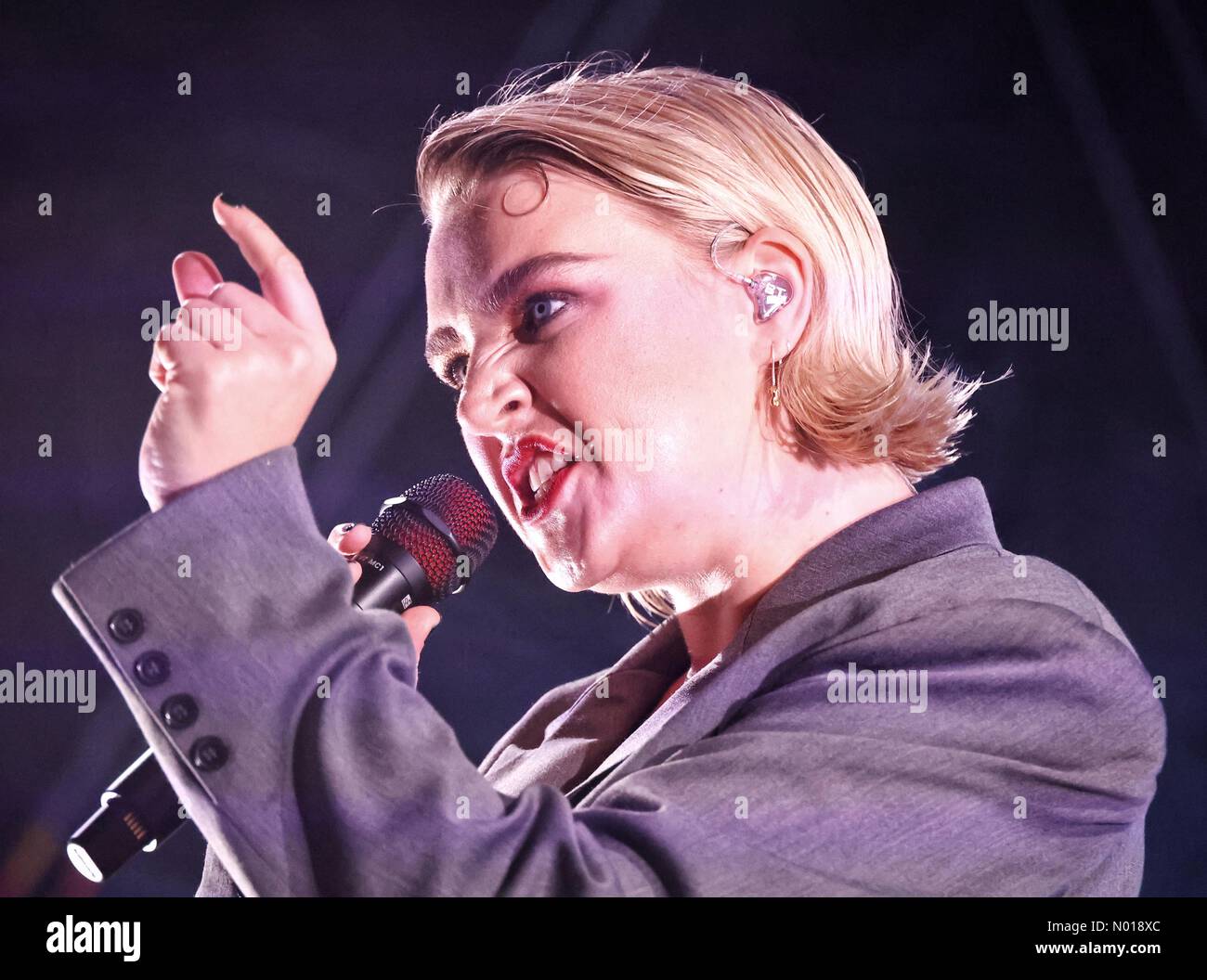 Green man Festival, Brecon Beacons, Wales, Großbritannien. August 2023. Selbstbewusstsein beim Green man Festival 2023. Rebecca Lucy Taylor Credit Empics/nidpor Credit: Nidpor/StockimoNews/Alamy Live News Stockfoto