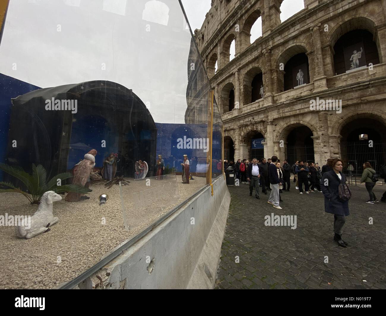 Weihnachtskrippe im kolosseum in Rom, Italien Credit: amer ghazzal/StockimoNews/Alamy Live News Stockfoto