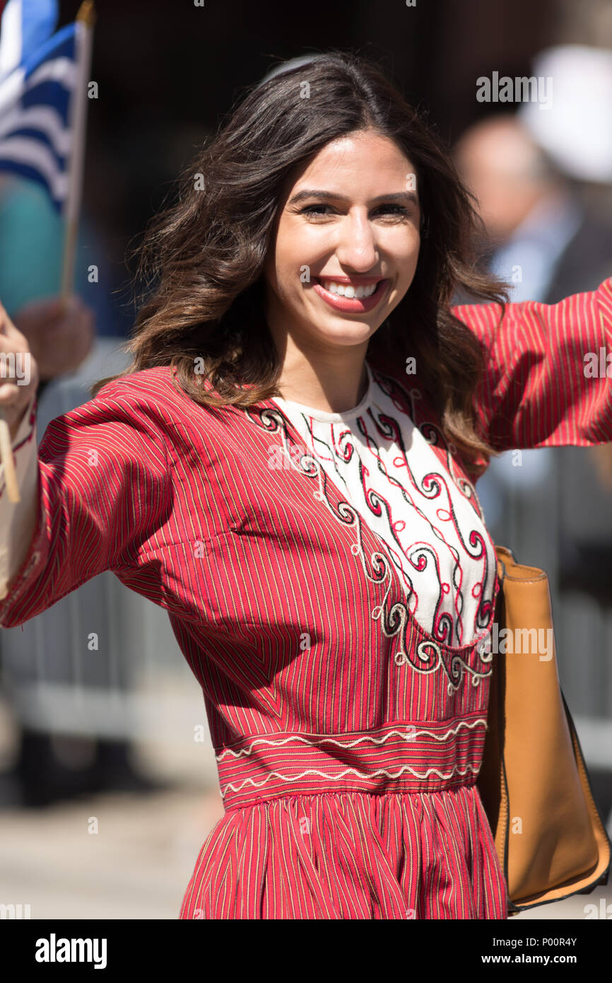 Griechische frau Fotos und Bildmaterial in hoher Auflösung Alamy