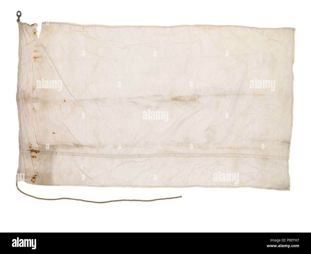 . Englisch: Weiße Flagge der Antarktis weisse Flagge der Antarktis durch die 'Entdeckung' geflogen, als sie für die Antarktis gesegelt, die banzare Expedition (Britische, Australische und Neuseeländische Antarktis Expedition) von 1929-31. Es war gedacht als improvisiertes courtesy Flag repräsentiert ein Kontinent mit keine Fahne. Die 'Times' stellte fest, dass bei einem Empfang am 1. August 1929, vor ihrer Abreise aus London: "Das Schiff flog der Union Jack an ihrem Vorpiek, der weiße Antarktis Flag am Fockmast und die Australische Flagge am Heck'. Die weiße Flagge wurde wieder geflogen, wenn das Schiff Stockfoto